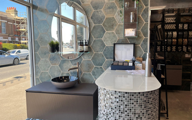 Hastings-tile-centre-3